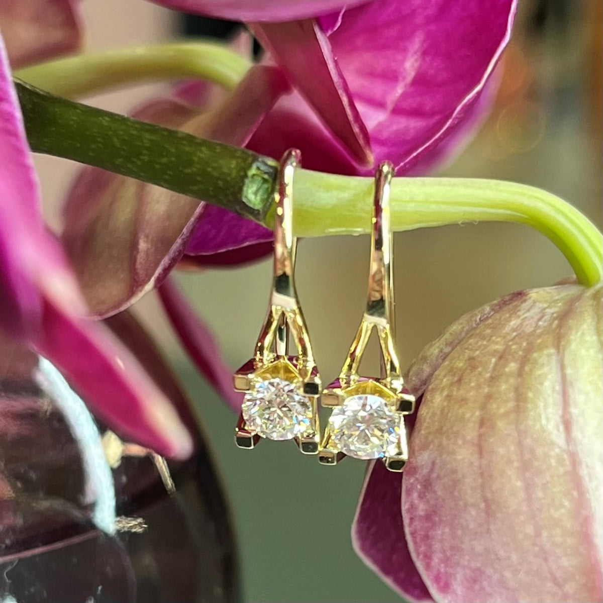 Scrouples - Kleopatra diamant ørehænger med diamant 0,50 w/si, 14 kt. rødguld - Modelnr.: 1125,50