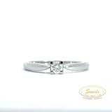 14 karat hvidguld solitaire ring.