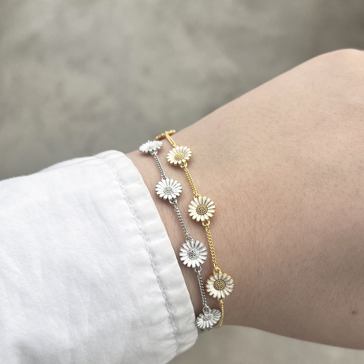 Christina Marguerits armbånd i forgyldt sølv – model 601-G45 – billede 4