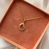 Scrouples - 8 kt guld vedhæng med syntetiske zirkoner og forgyldt kæde - Model: 214953