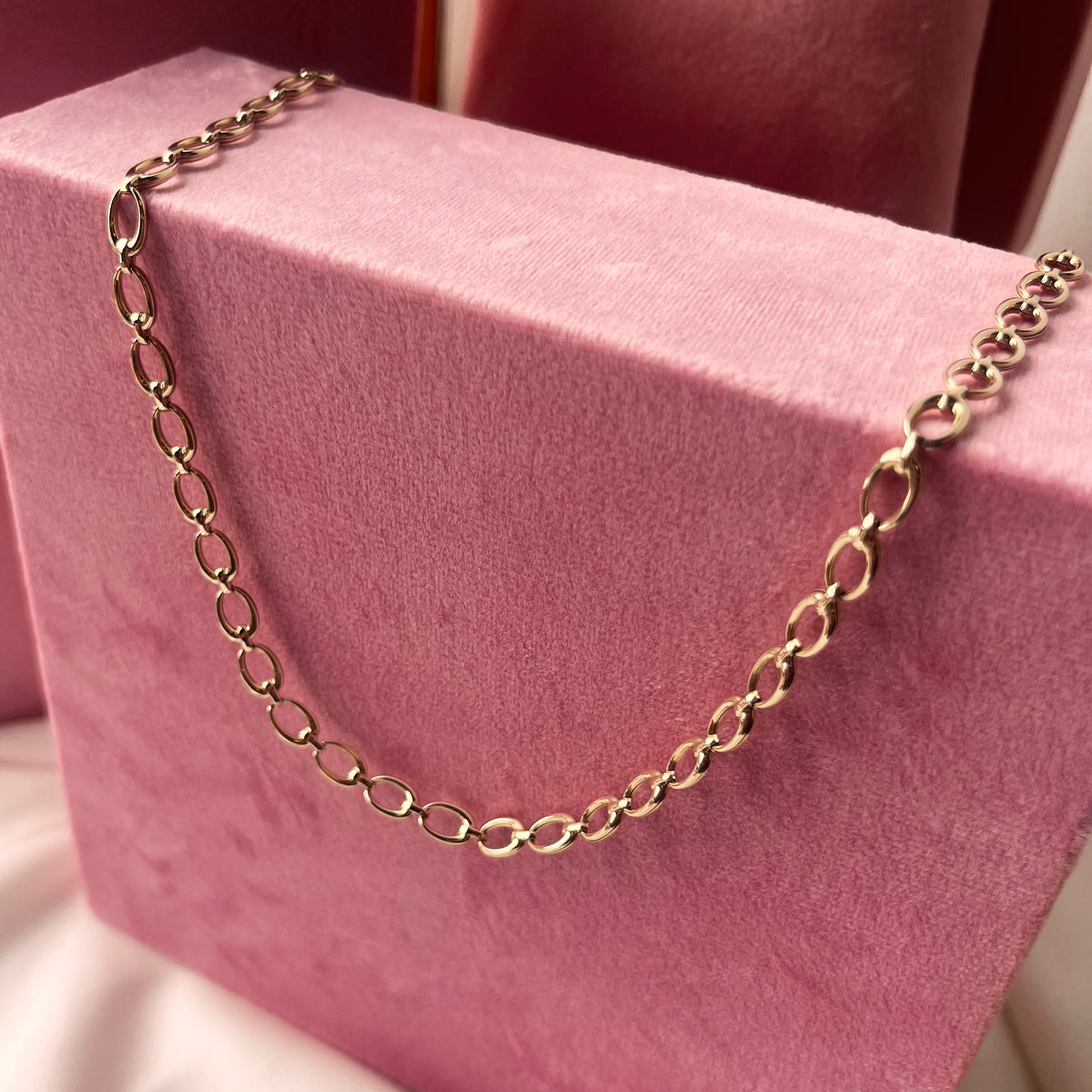 Scrouples - 8 kt. Guld halskæde ovale links 45 cm - Modelnr.: 34213H,M