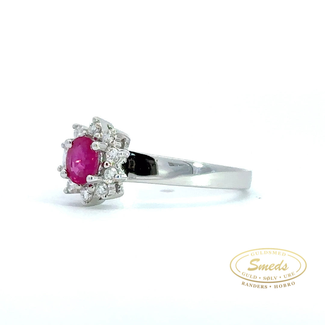14 kt. Hvidguld roset ring med rubin og brillanter - Model: 40-22575