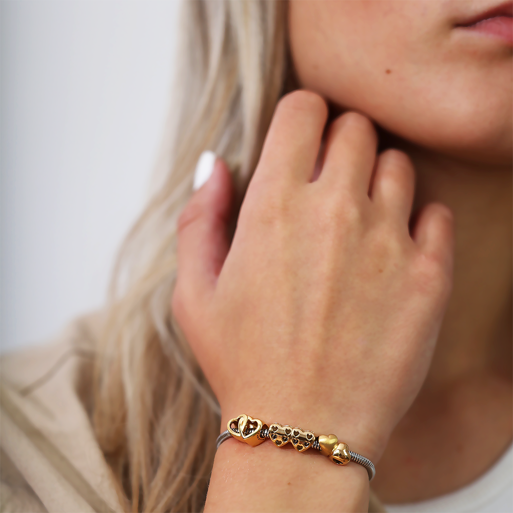 Christina You and Me charm 4 mm i forgyldt sølv – model 623-G222 – billede 3