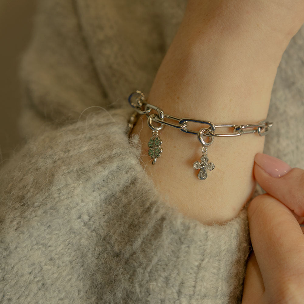 Christina Dagmar Cross hænger-charm 4 mm i sølv – model 623-S279 – billede 2