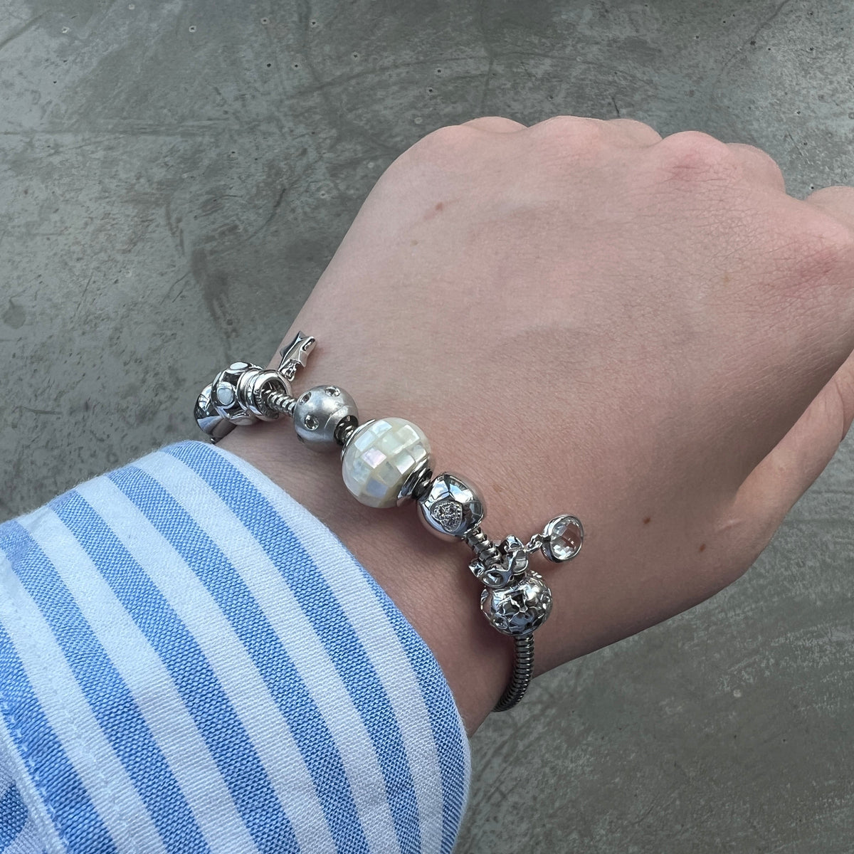 Christina Moving Crystal hænger-charm 4 mm i sølv – model 623-S48 – billede 2