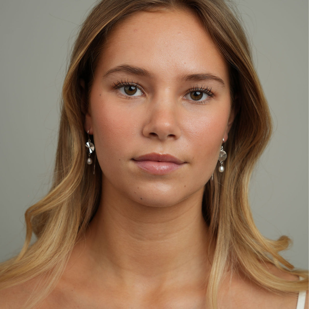 Christina Sparkle Life ørehængere i sølv – model 670-S60 – billede 3