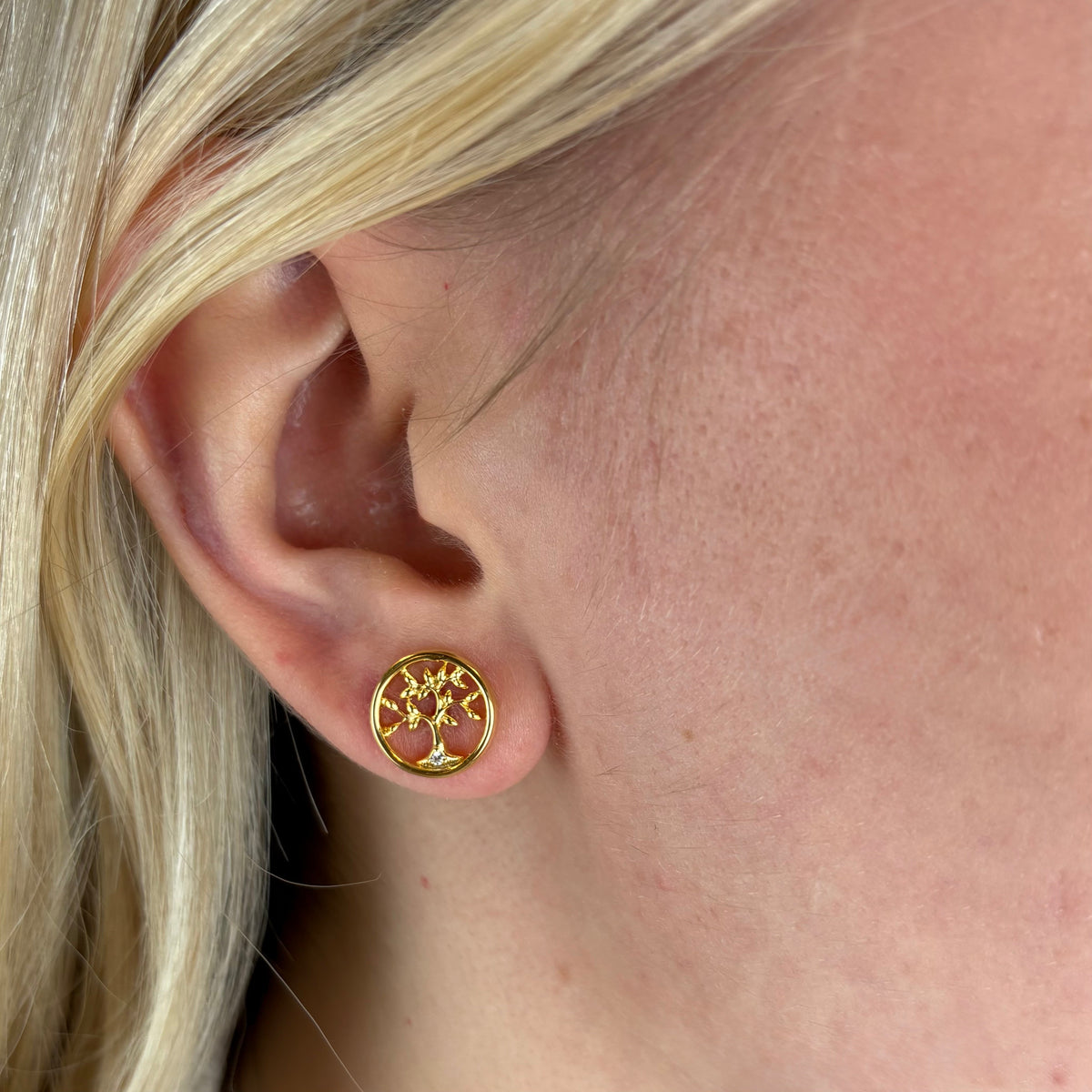 Christina Livets Træ Diamant ørestikker i forgyldt sølv – model 671-G57 – billede 3
