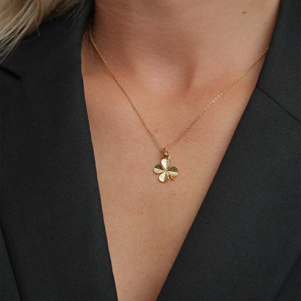 Christina Four Leaf Clover vedhæng i forgyldt sølv – billede 5