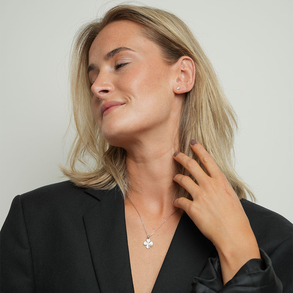 Christina Four Leaf Clover vedhæng i sølv – billede 5