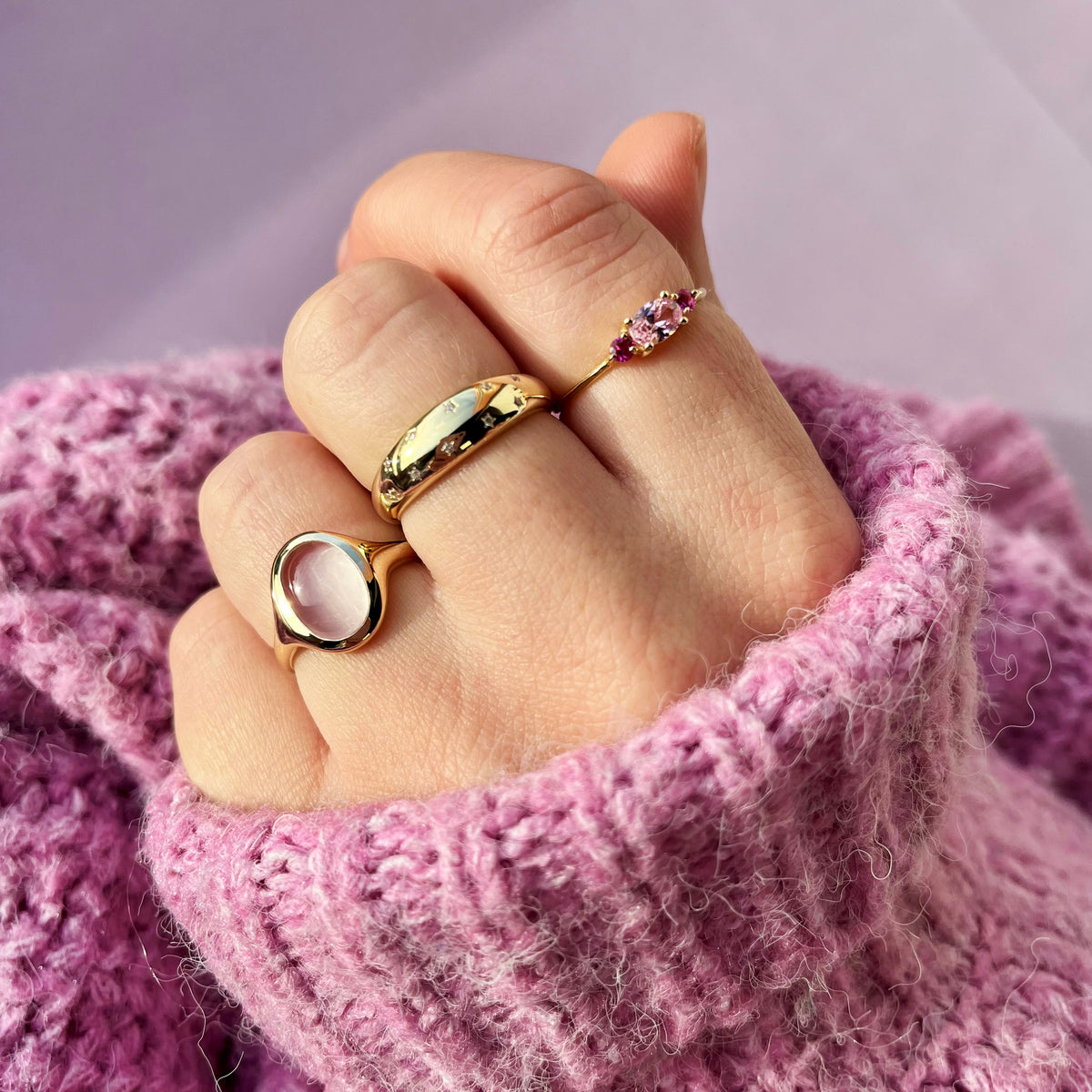 Scrouples - 8 kt. guldring med oval rosa quartz - Model: 714183