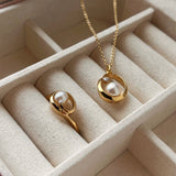 Scrouples - 8 kt guldring med syntetiske zirkoner - Model: 714673