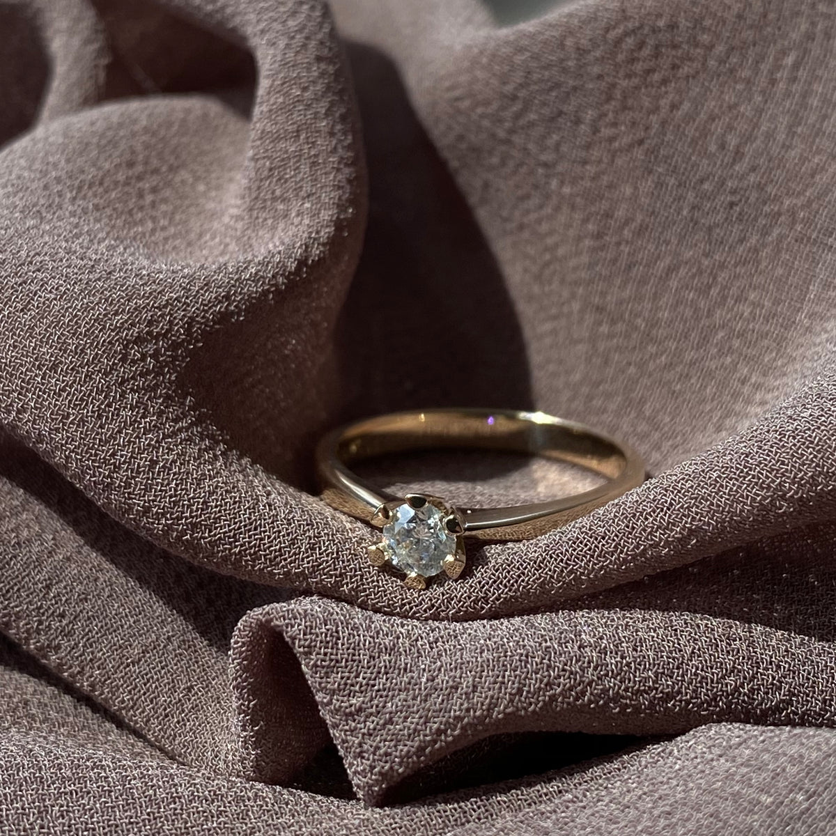 Scrouples - Vida ring rødguld 0,20 W/P1 8 kt - Model: 7813,20