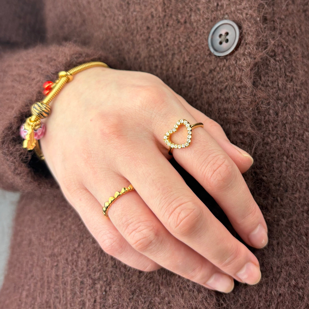 Christina Sparkly Heart ring i forgyldt sølv – model 800-3.21.B – billede 2