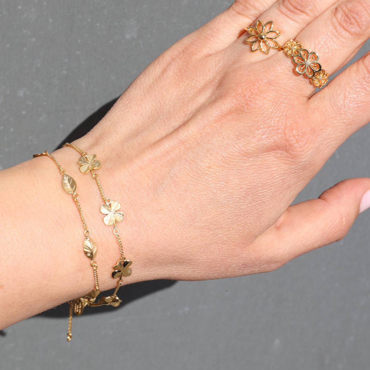 Christina Four Leaf Clover armbånd i forgyldt sølv – model 601-G55 – billede 2