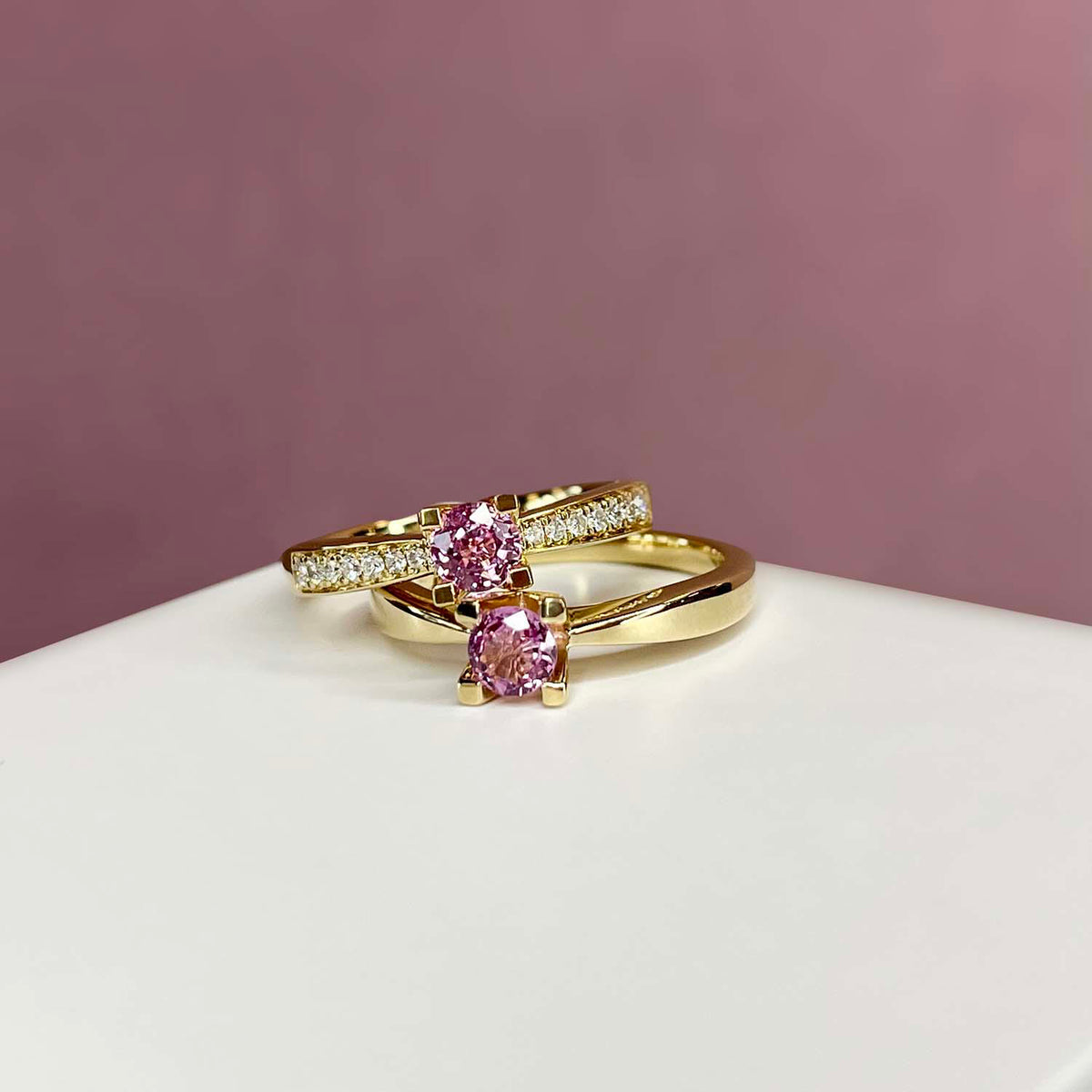 Kleopatra ring rødguld 0,40 pink safir 14 kt - Model: 7135,40P