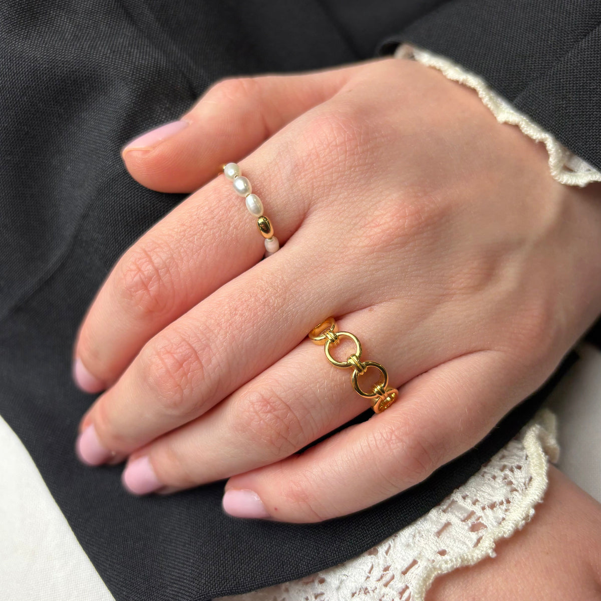 Christina Magical Pearls ring i forgyldt sølv – model 800-2.27.B – billede 3