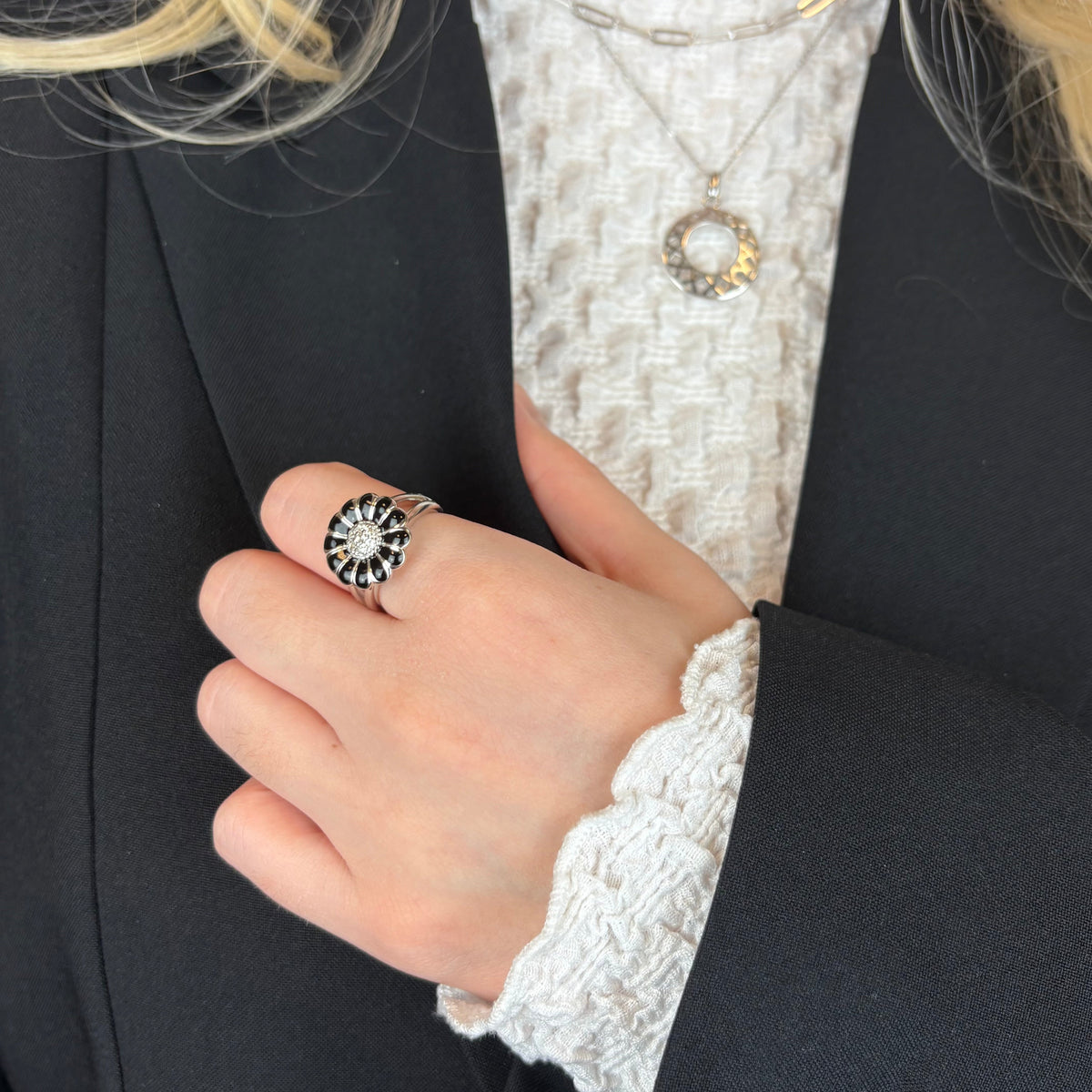 Christina Topaz Big Black Marguerit ring i sølv – model 800-4.5.A – billede 2