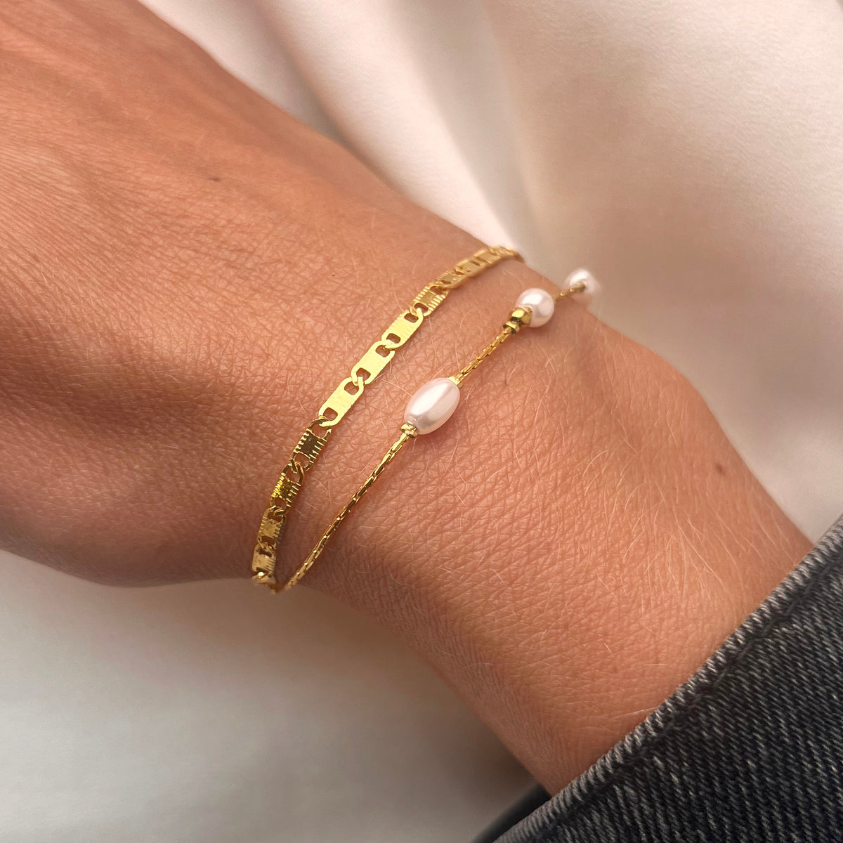 Scrouples - Armbånd, forgyldt stål, dobbelt - Model: ST30014A,M