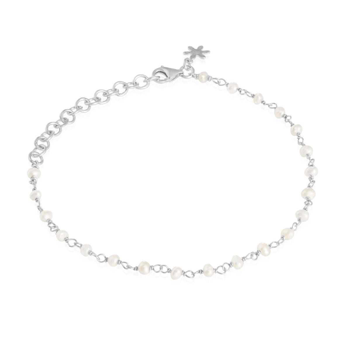 Køb Susanne Friis Bjørner - Armbånd sølv 16-20 cm med fersvandsperler - Modelnr.: SFB-1433-1-900 hos Guldsmed Smeds