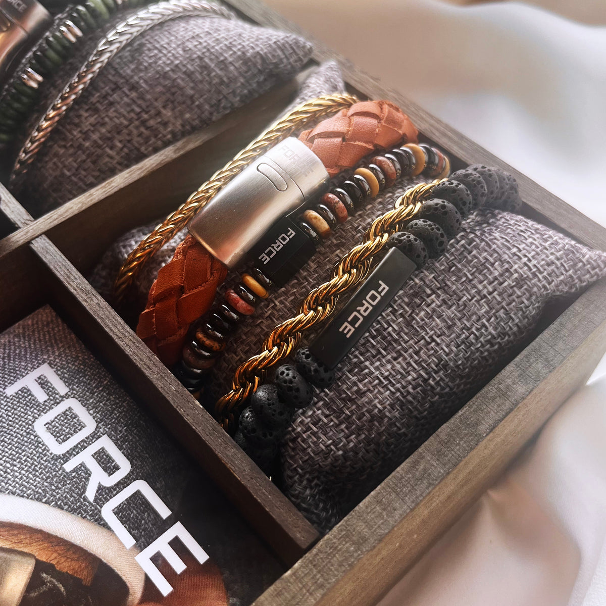 Scrouples - Armbånd, herre, forgyldt stål, cordel - Model: 03731A,M