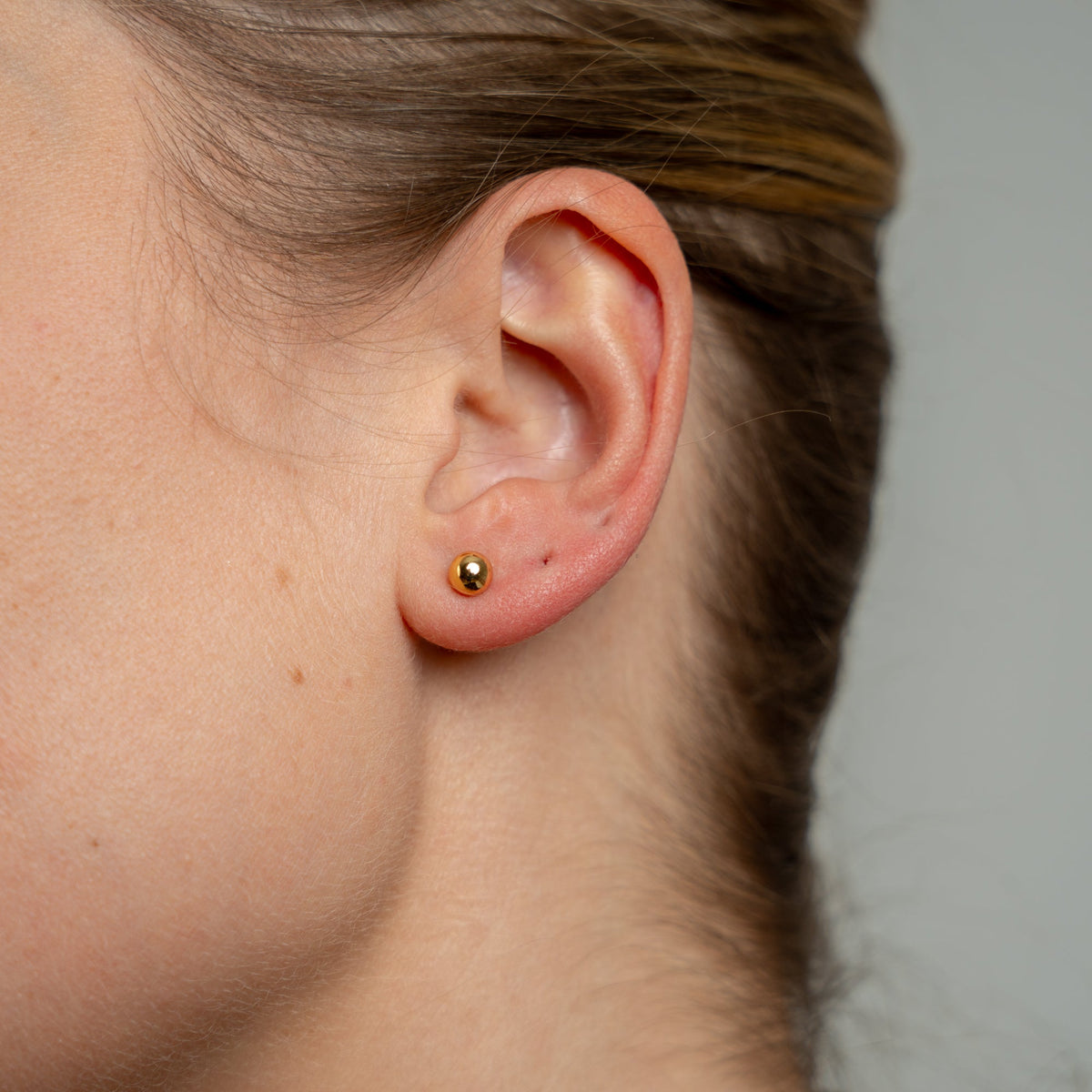 Aagaard Kugle Ørestikker 8 Karat Guld 5 mm