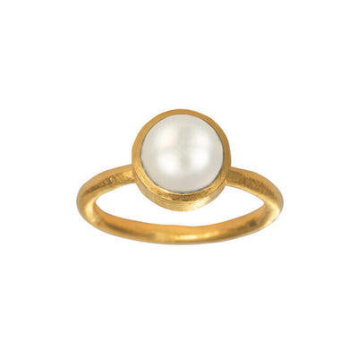 Susanne Friis Bjørner - Forgyldt ring med hvid ferskvandsperle 10 mm  - Model: 1659-2-900