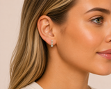 14 kt. Guld ørestik med diamant 0,026 - Model: 10-22176