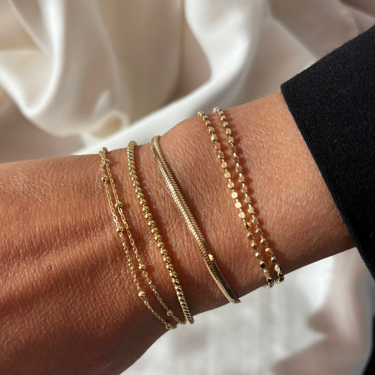 Scrouples - Armbånd forgyldt sølv i oval slangekæde - Model: 39182A,M
