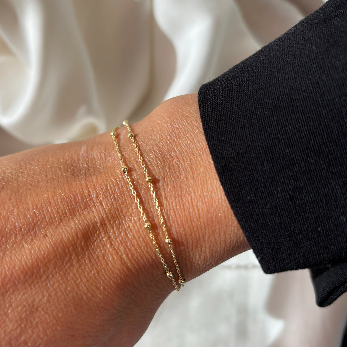 Scrouples - Armbånd forgyldt sølv med kugler - Model: 39202A,M