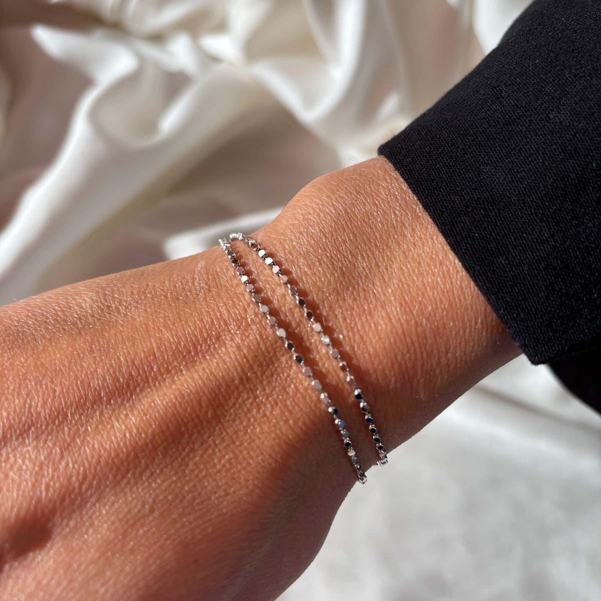 Scrouples - Armbånd sølv m. små facetslebet kugler - Model: 39212A,M