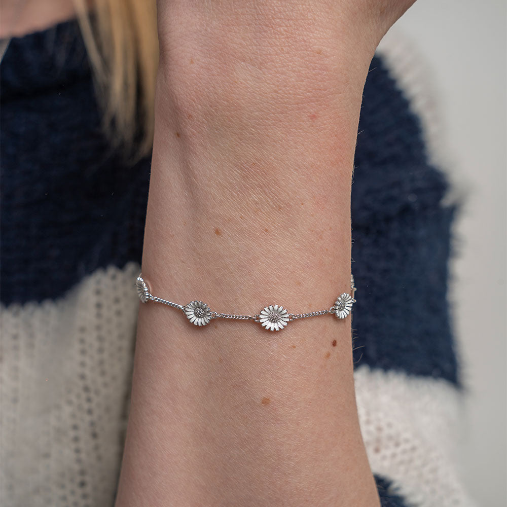 Christina Marguerits armbånd i sølv – model 601-S45 – billede 2