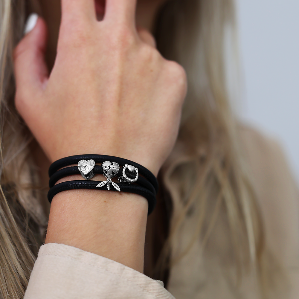 Christina Good Luck charm 4 mm i sølv – model 623-S275 – billede 3