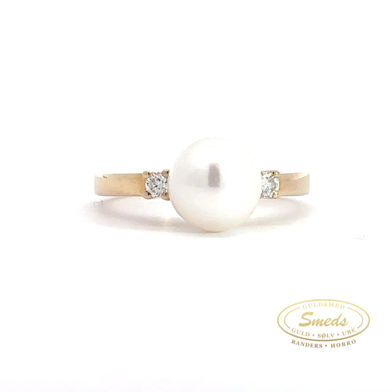 14kt Perle ring med diamant 0,10ct W/SI - Model: 40-22601
