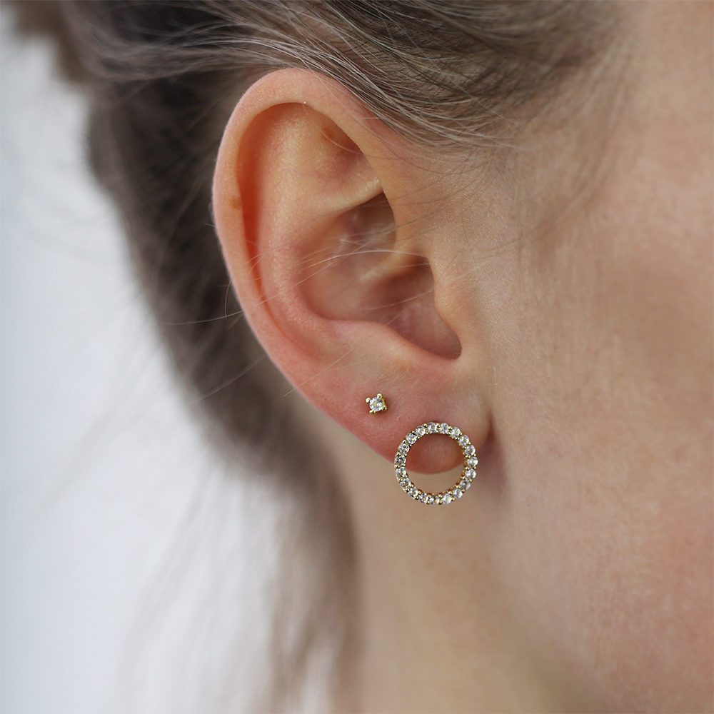 Christina Sparkly Circles 12mm ørestikker i forgyldt sølv – model 671-G43 – billede 3