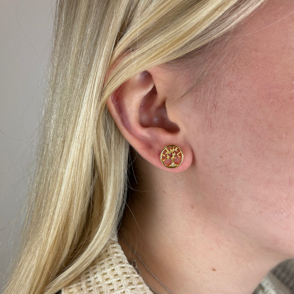 Christina Livets Træ Diamant ørestikker i forgyldt sølv – model 671-G57 – billede 2