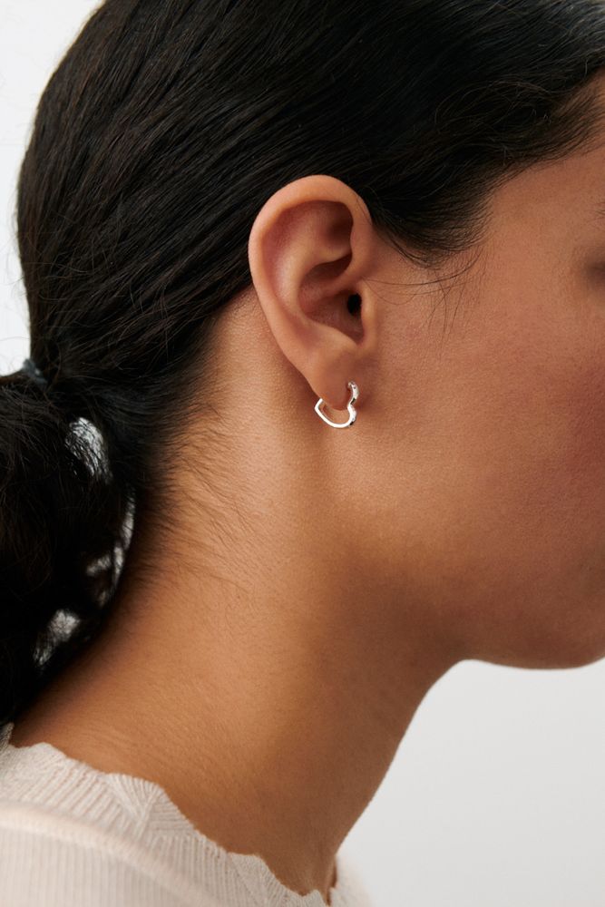 Pernille Corydon - Sølv Small Affection Hoops øreringe - Model: E-490-S