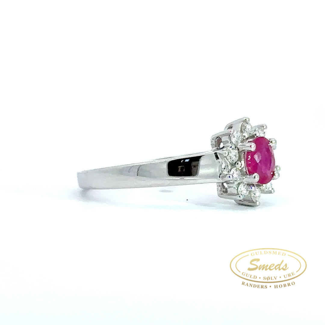 14 kt. Hvidguld roset ring med rubin og brillanter - Model: 40-22575