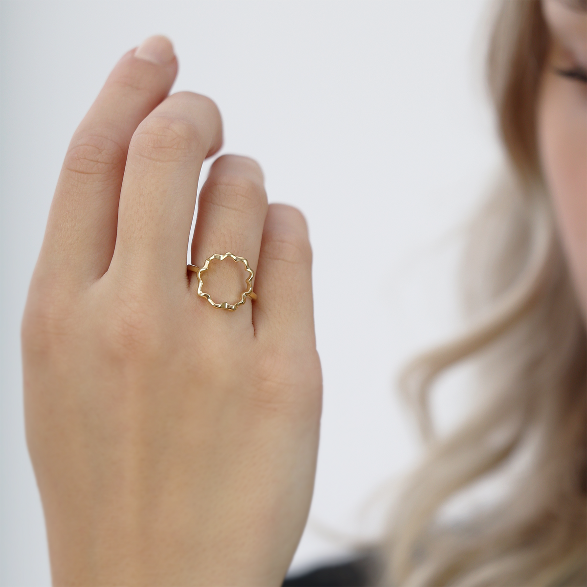 Christina Ocean Waves ring i forgyldt sølv – model 800-2.26.B – billede 7