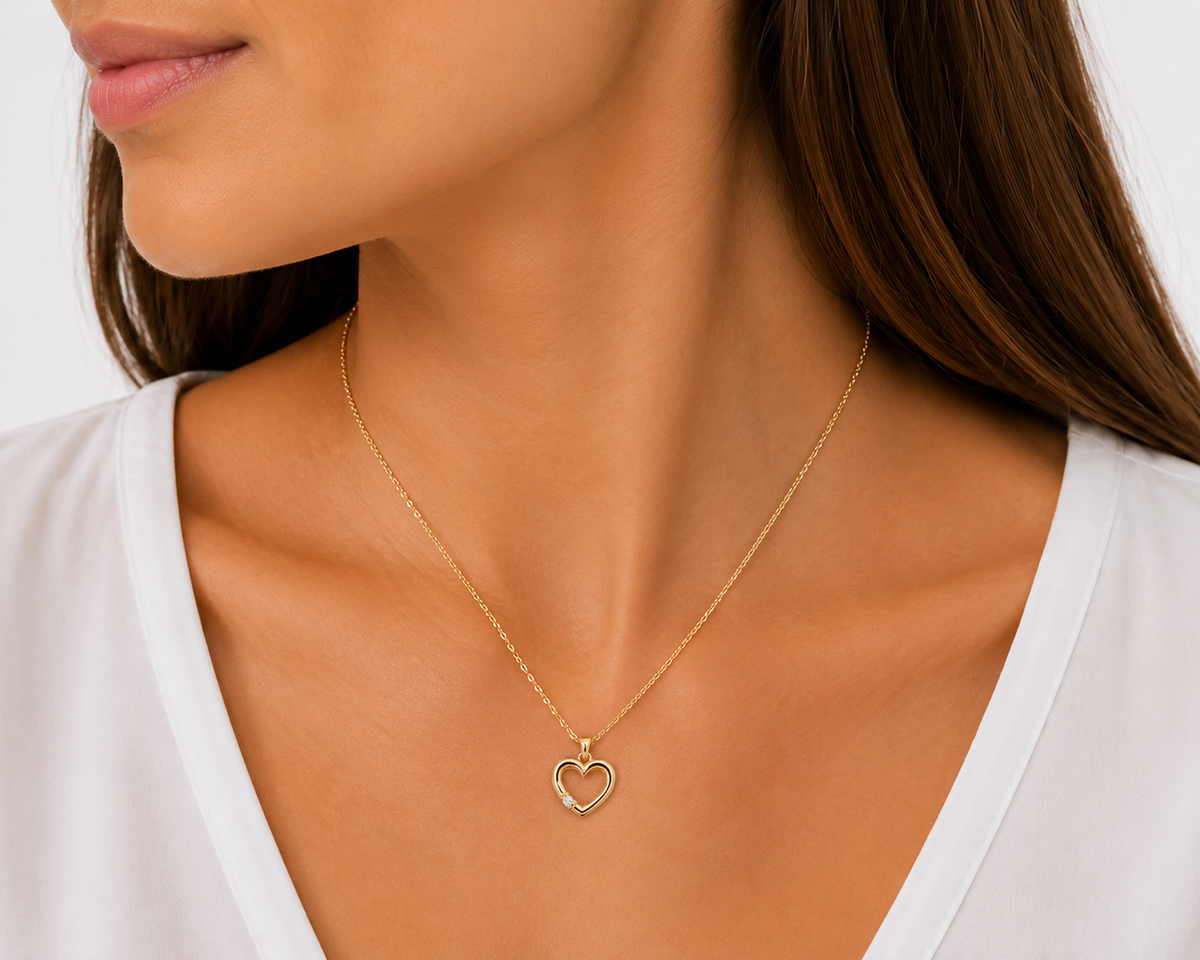 14 kt. Guld hjerte vedhæng med diamant 0,02ct tw/si - Model: 20-22122