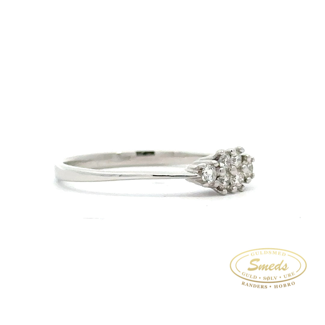 Lund Copenhagen Hvidguld ring med diamant, 0,18ct w/si i 14 kt. guld – model 6072321-0,18