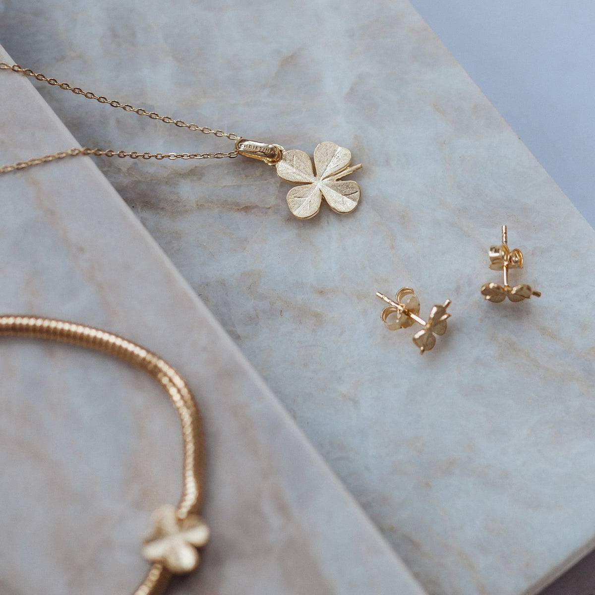 Christina Four Leaf Clover vedhæng i forgyldt sølv – billede 7