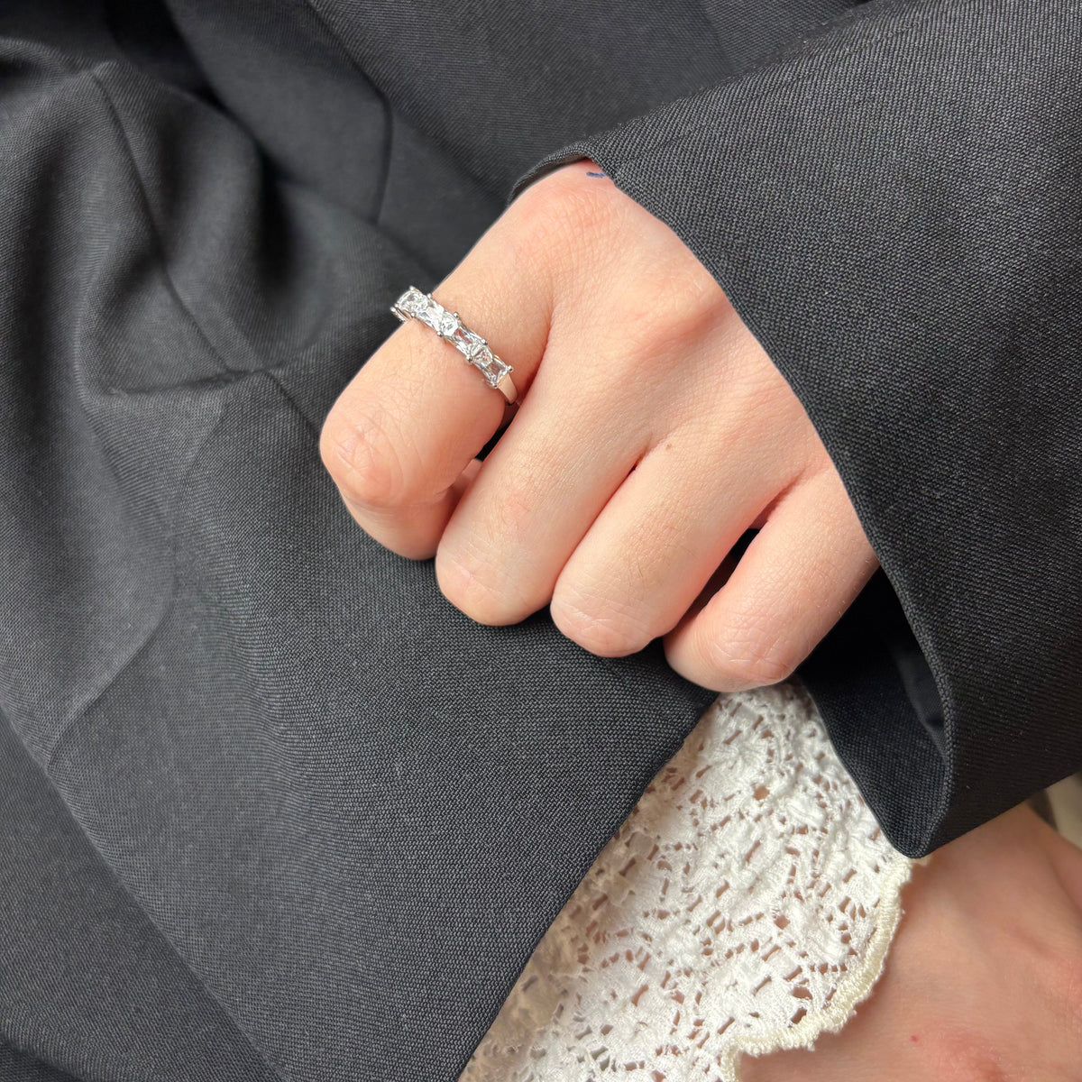Christina White Baguette ring i sølv – model 800-9.1.A – billede 3