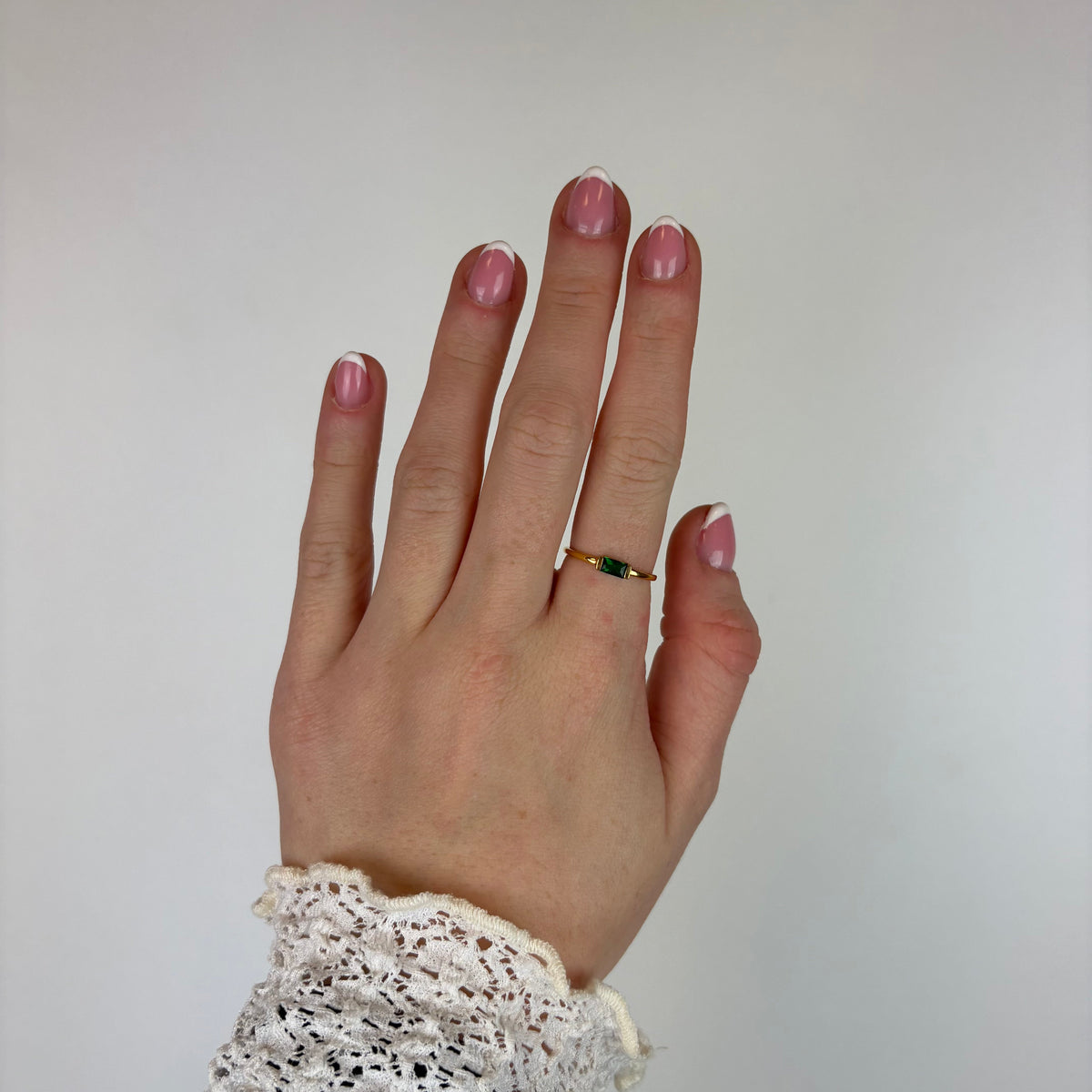 Christina Green single Baguette ring i forgyldt sølv – model 800-1.16.B – billede 4