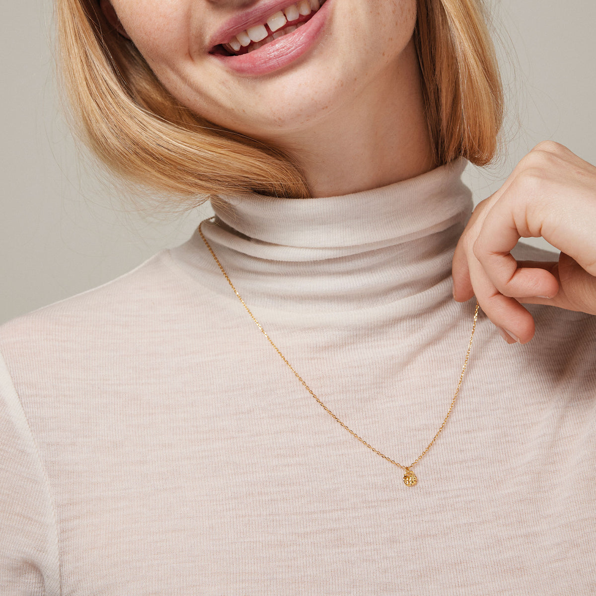 Enamel - REFINED, halskæde, forgyldt - Model: N118GM