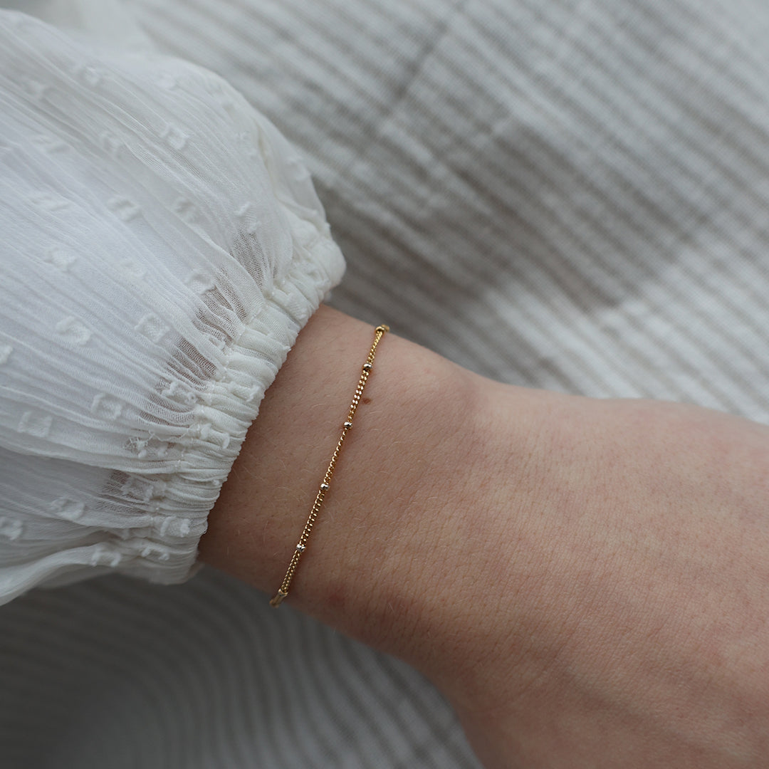Christina Dots armbånd i forgyldt sølv – model 601-G34 – billede 2