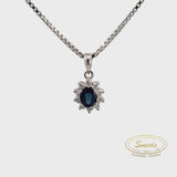 14kt diamant hvidguld vedhæng m. safir + 10x0,014 brillanter - Model: 20-22137