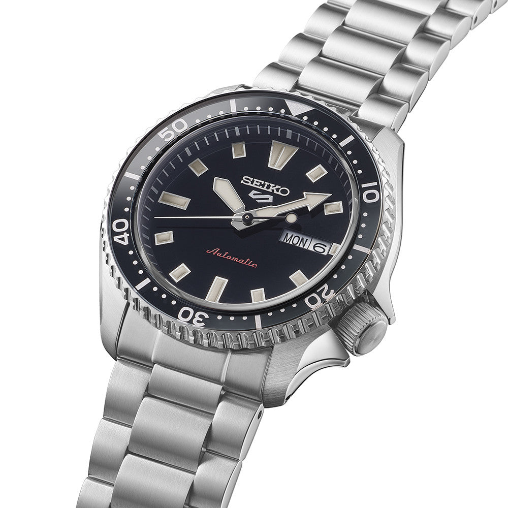 Seiko -  Seiko 5 sport automatic herreur i stål m. lænke, sort skive - Model: SRPL85K1