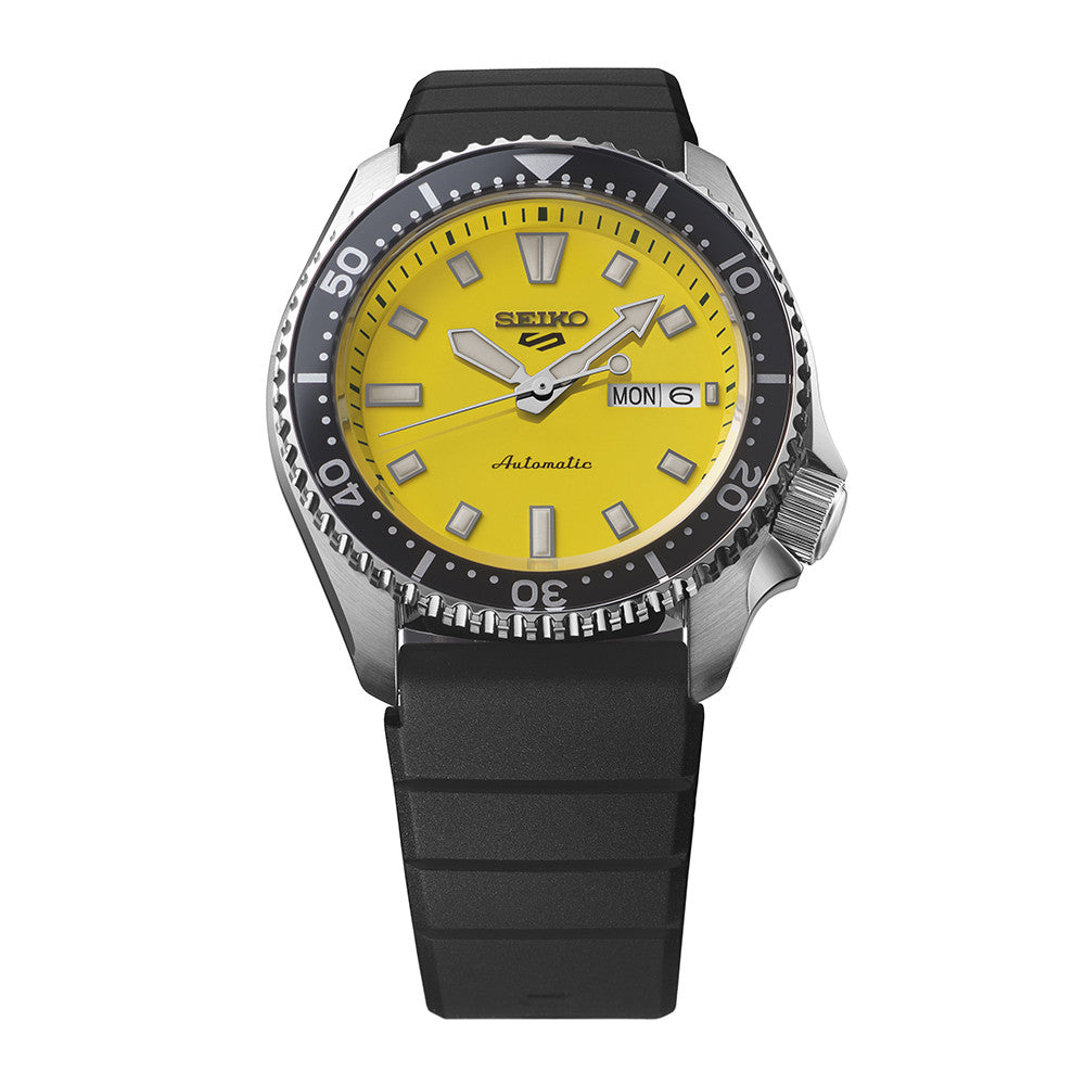 Seiko -  Seiko 5 sport automatic herreur i stål m. gul skive - Model: SRPL87K1