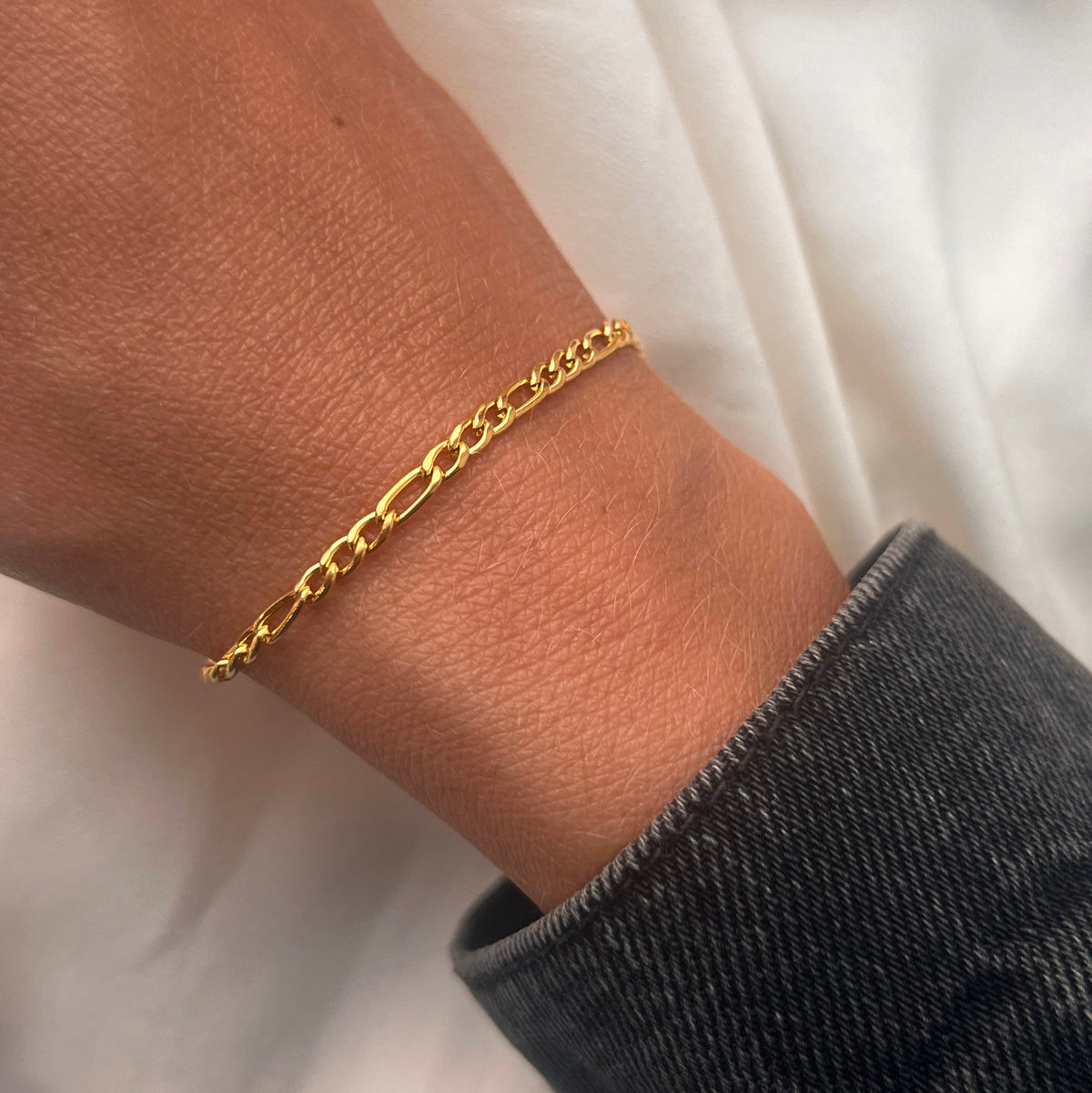 Scrouples - Armbånd, forgyldt stål, Figaro - Model: ST30004A,M