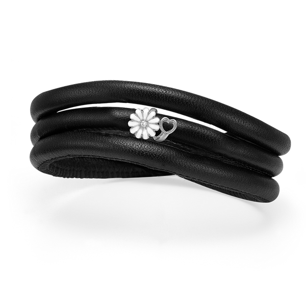 Køb Christina jewelry & watches - SB kampagne, sort armbånd m/Marguerite, sølv - Modelnr.: 605-SB-S hos Guldsmed Smeds